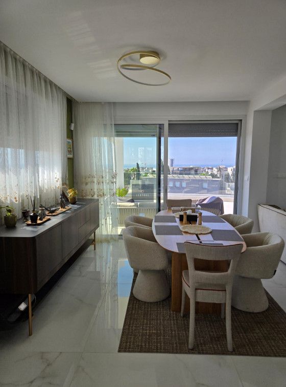 Property photo 3 of 30