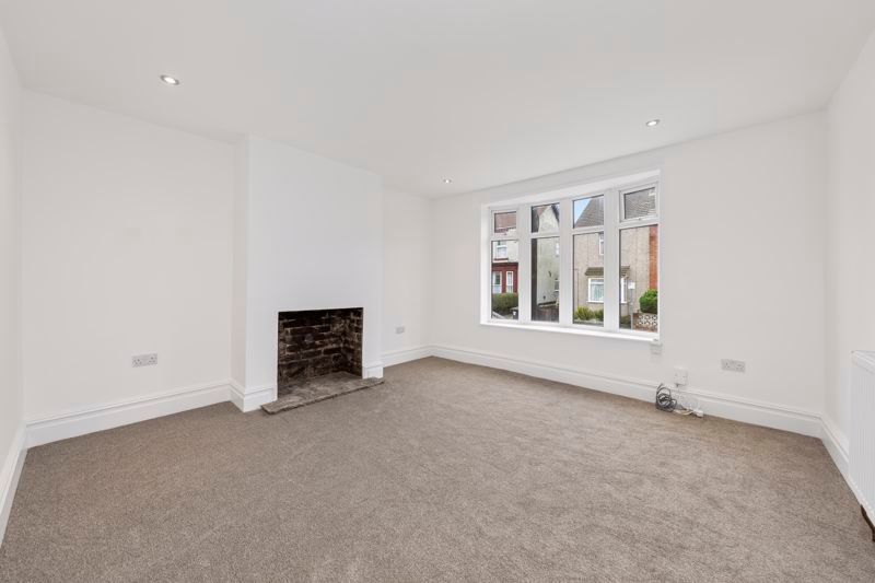 Property photo 3 of 26 Living-Room