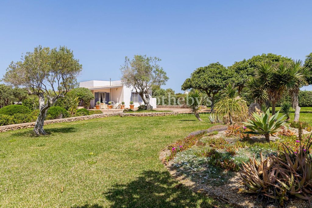 Property photo 2 of 30