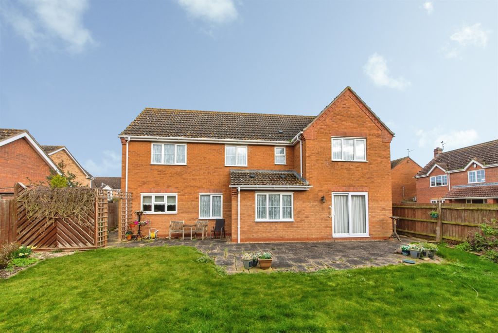 Property photo 2 of 30