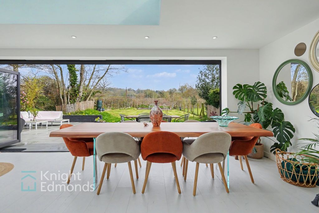 Property photo 1 of 37 Dining Area
