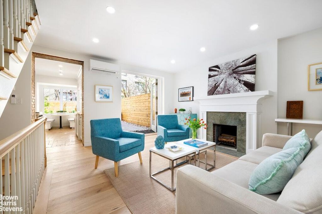 Property photo 3 of 11 <Alttext/>