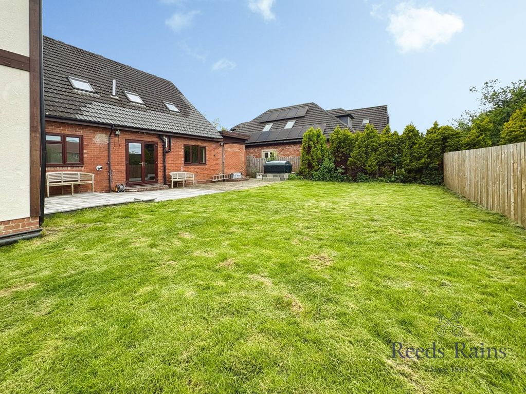 Additional image 26 of 5 bed detached house for saleThe Avenue, Medburn, Newcastle Upon Tyne, Northumberland NE20