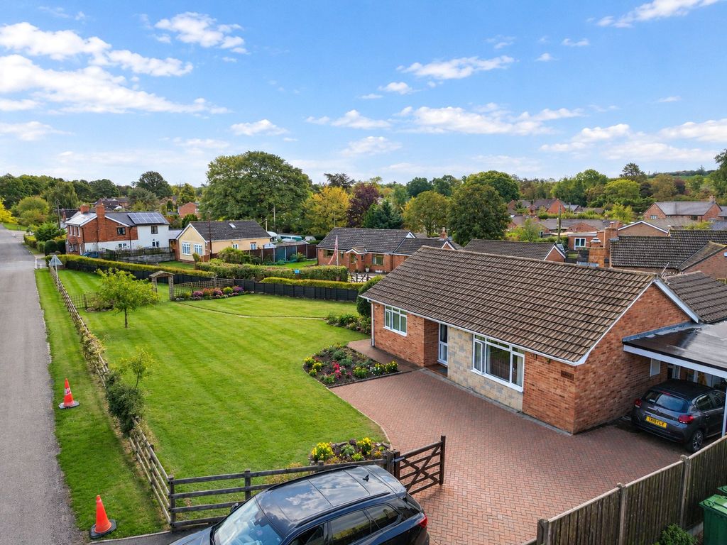 Property photo 1 of 19 Picture No. 04