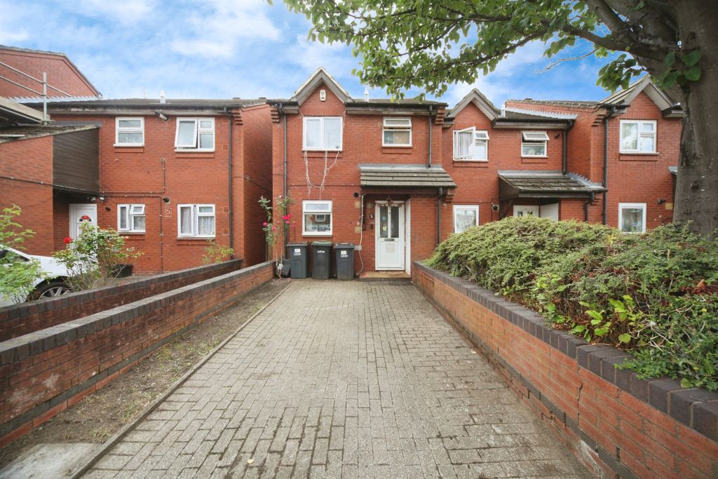 Property photo 1 of 15