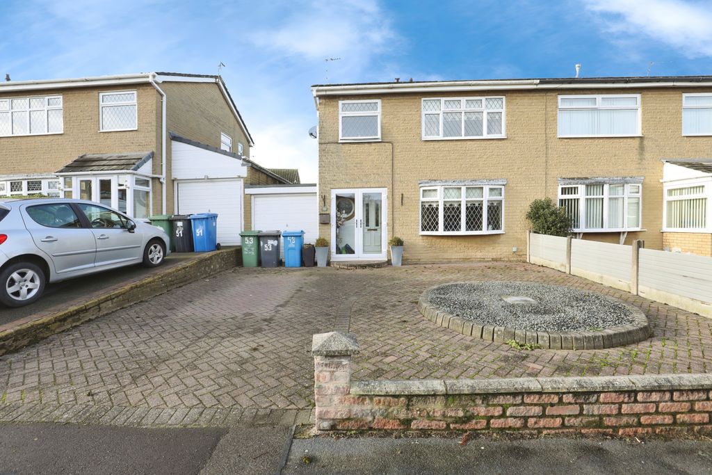 Property photo 1 of 15 Front