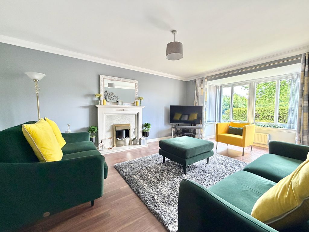Property photo 2 of 42