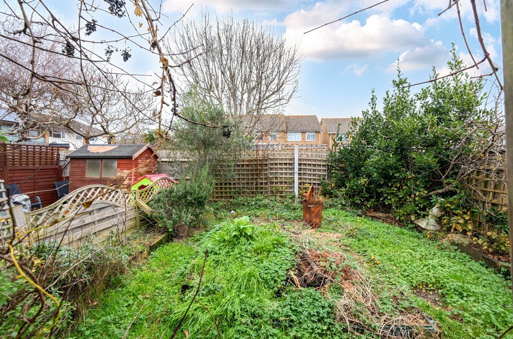 Property photo 2 of 6