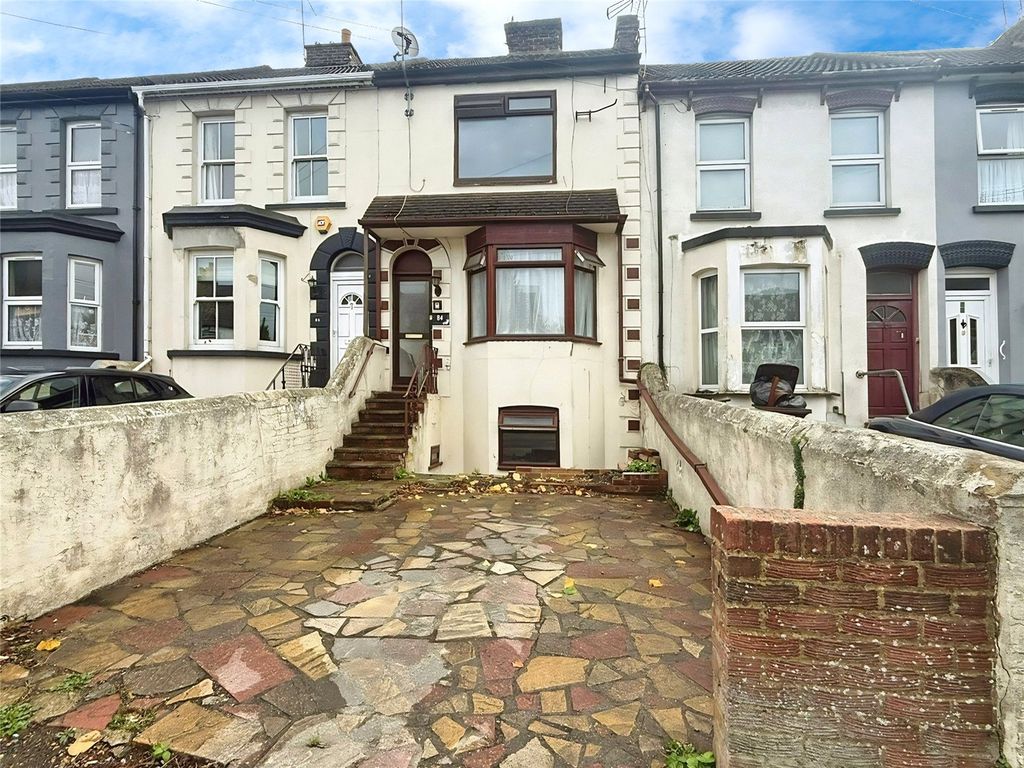 Property photo 1 of 18 Picture No. 13
