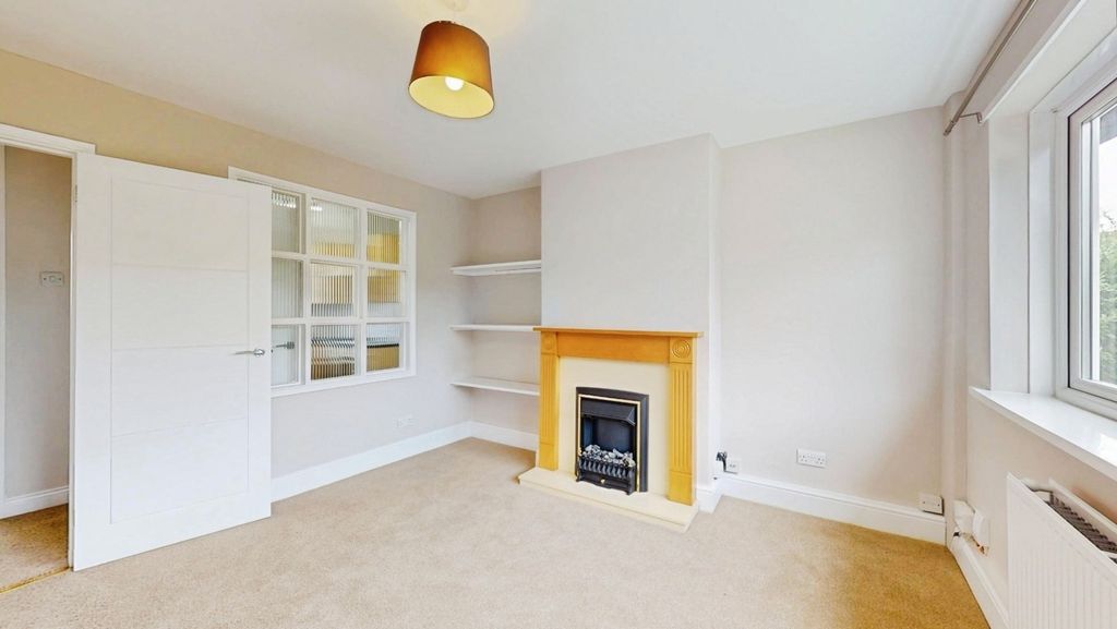 Property photo 2 of 7 Pbox-Img.Jpg