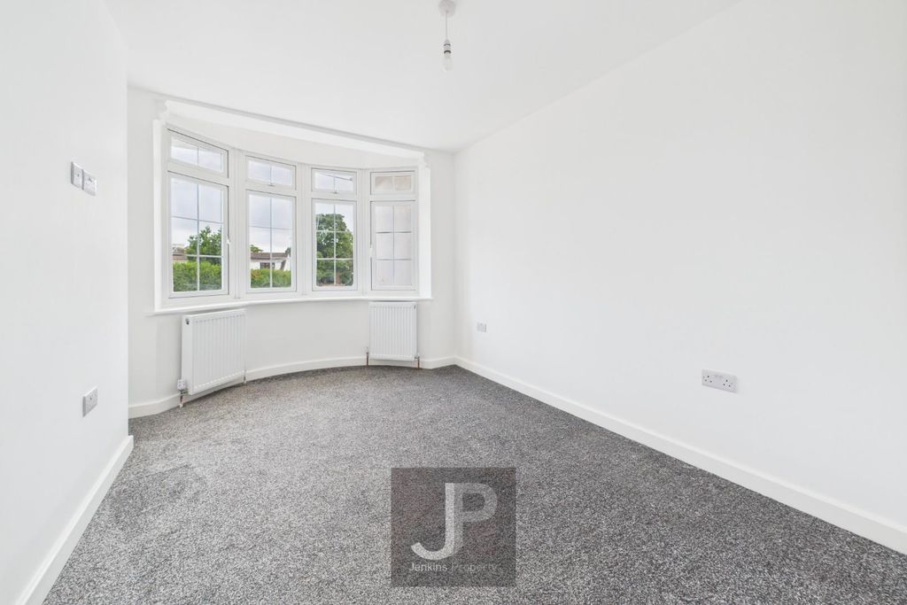 Property photo 3 of 20 Cam01632G0-Pr0203-Still066.Jpg