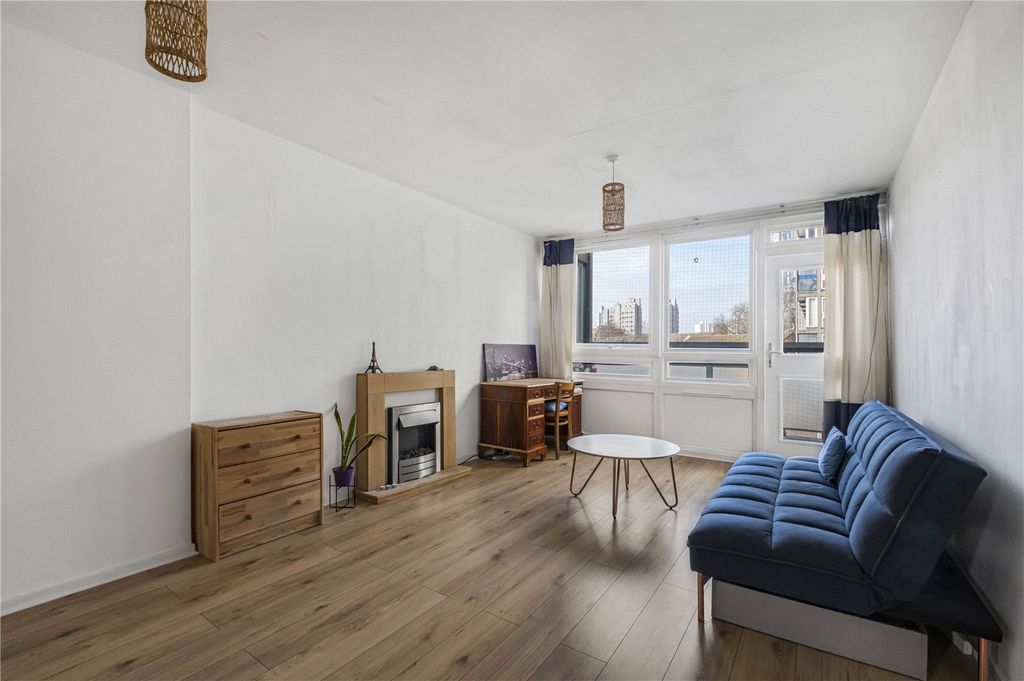 Property photo 1 of 12 Reception Room