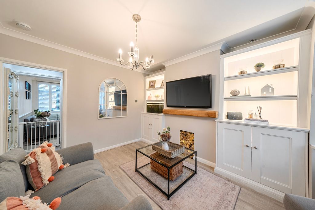 Property photo 3 of 21 1421243-17-69A073E0B4A66