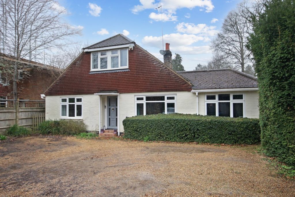 Property photo 1 of 34