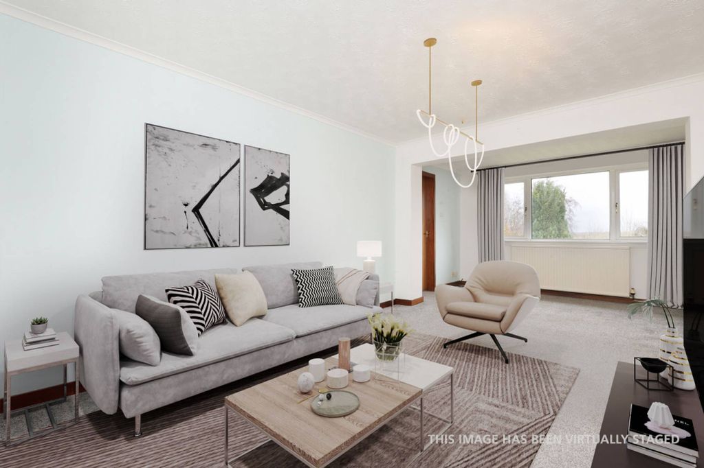 Property photo 2 of 30