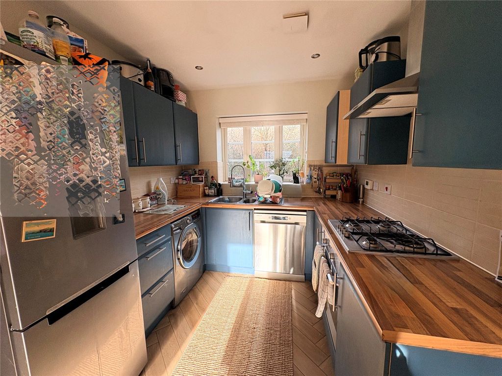 Property photo 3 of 10 Picture No. 15