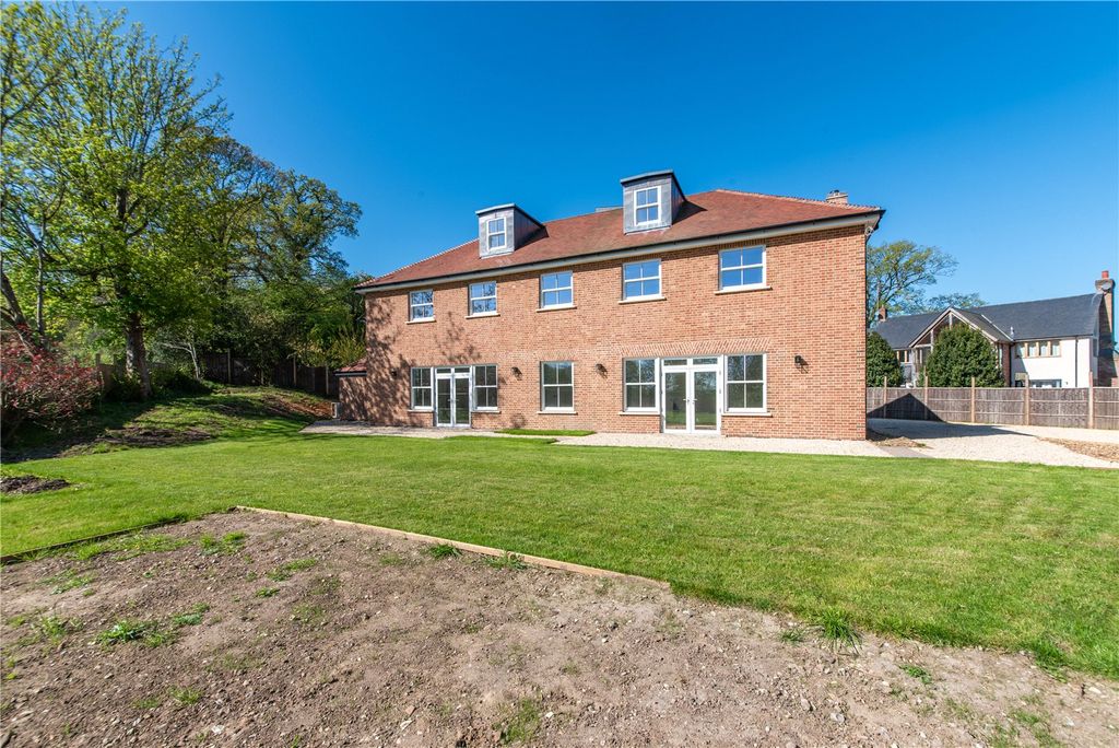 Additional image 25 of 6 bed detached house for saleOak Tree Drive, Newtown, Newbury, Hampshire RG20