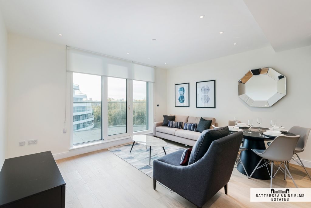Property photo 3 of 8 5106912