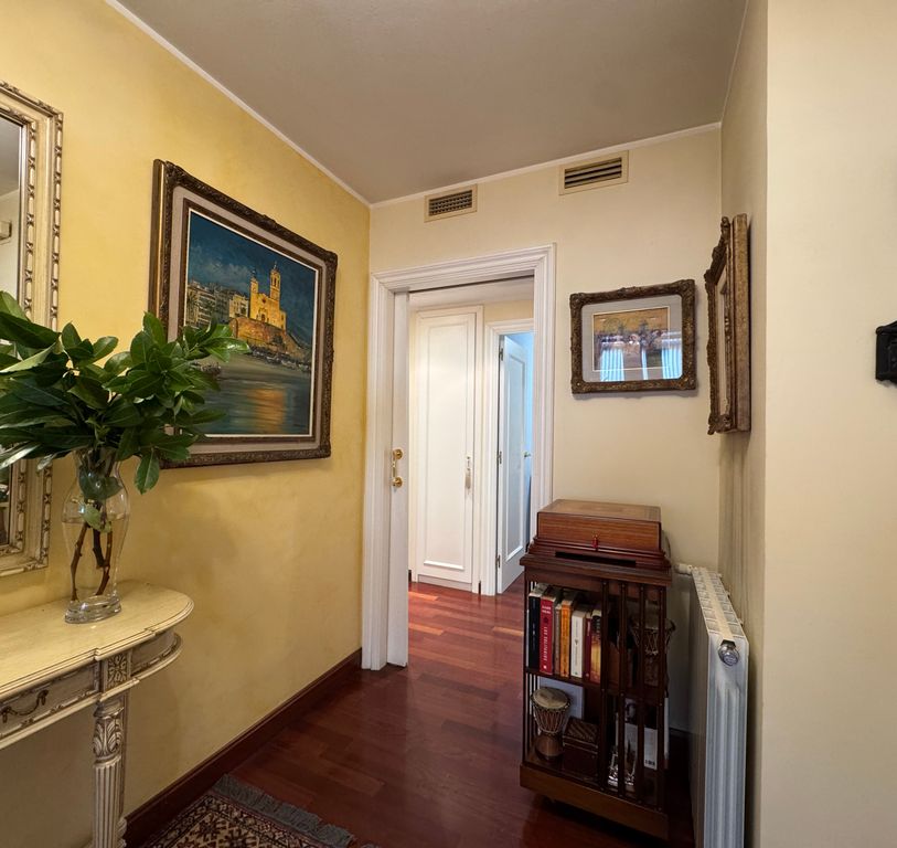 Property photo 3 of 56