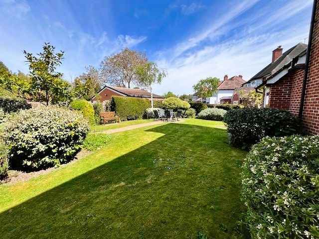 Property photo 2 of 18 15