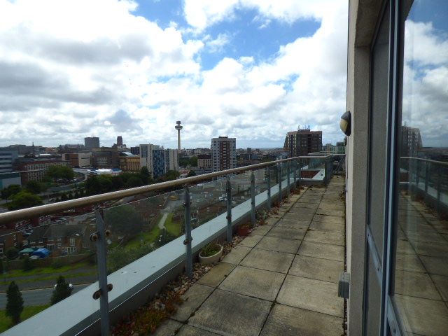 Property photo 2 of 12