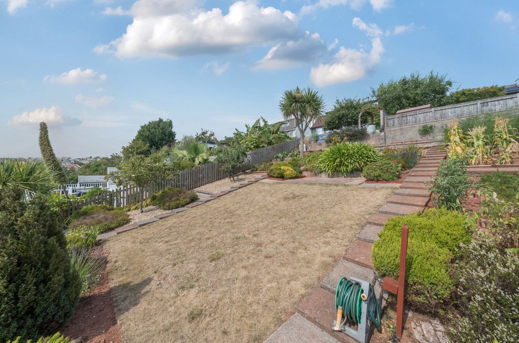 Property photo 1 of 27 1341352-24-68A877...