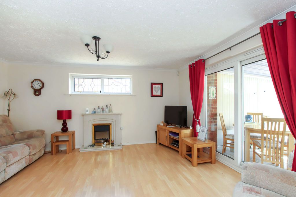 Property photo 3 of 13 Photo 11