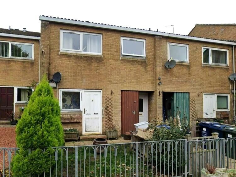 Property photo 1 of 8