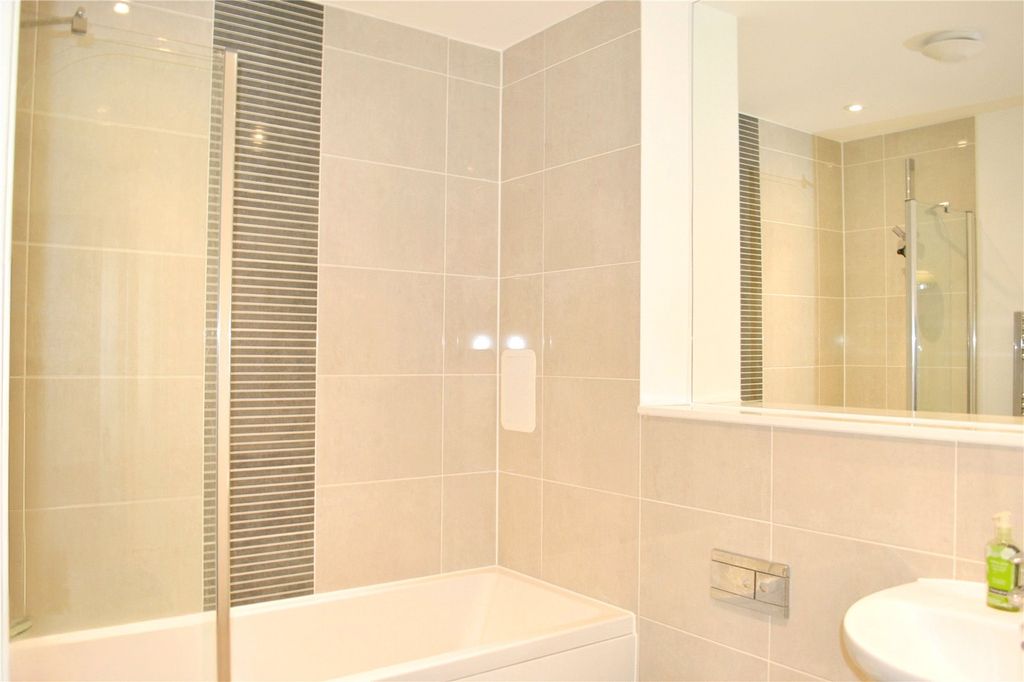Property photo 3 of 7 Picture No. 12