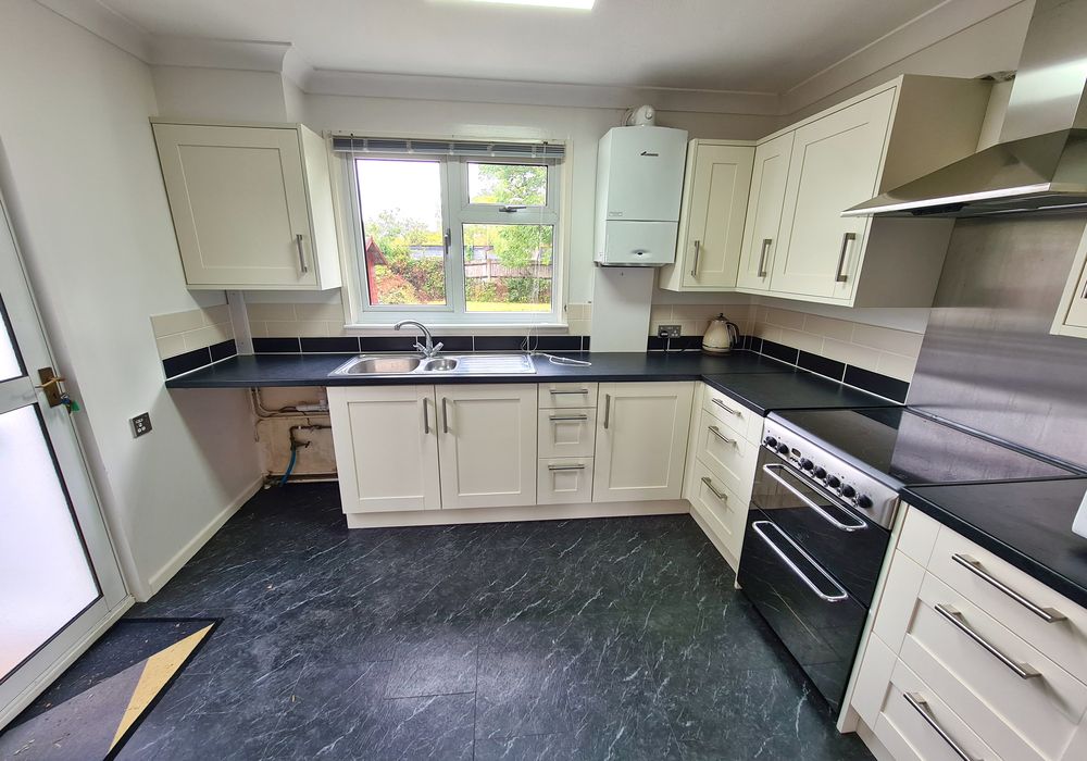 Property photo 3 of 15