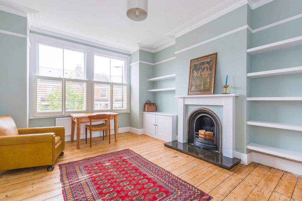 Property photo 3 of 7