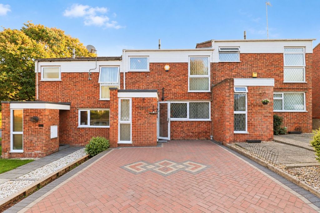 Property photo 1 of 26
