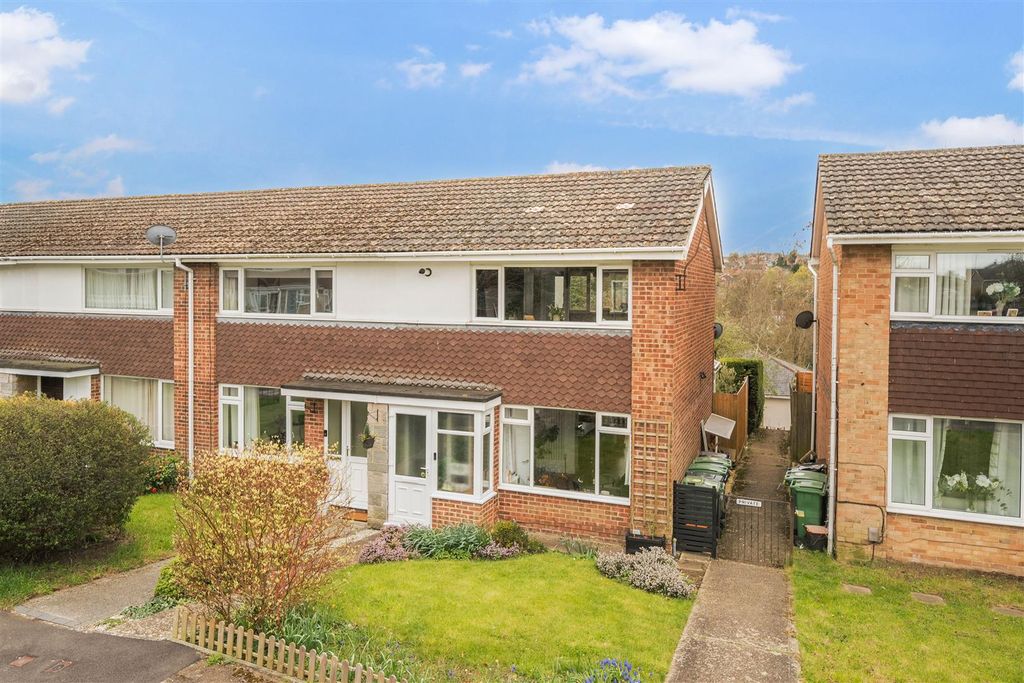 Property photo 1 of 24 1435860-2-69ce64B04E196.Jpg