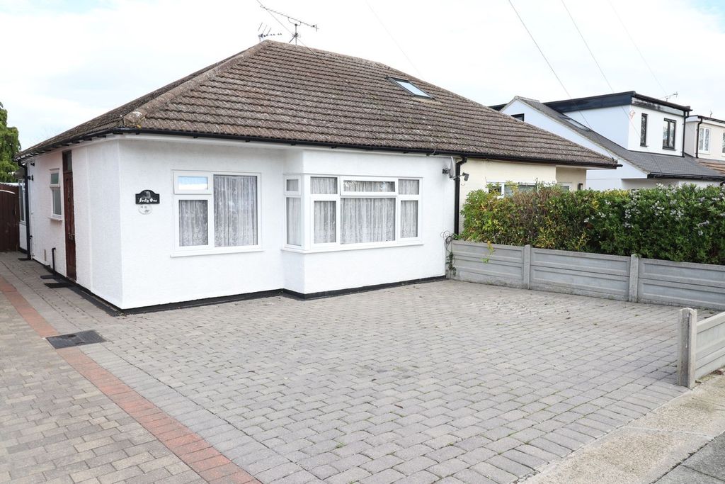 Property photo 1 of 21