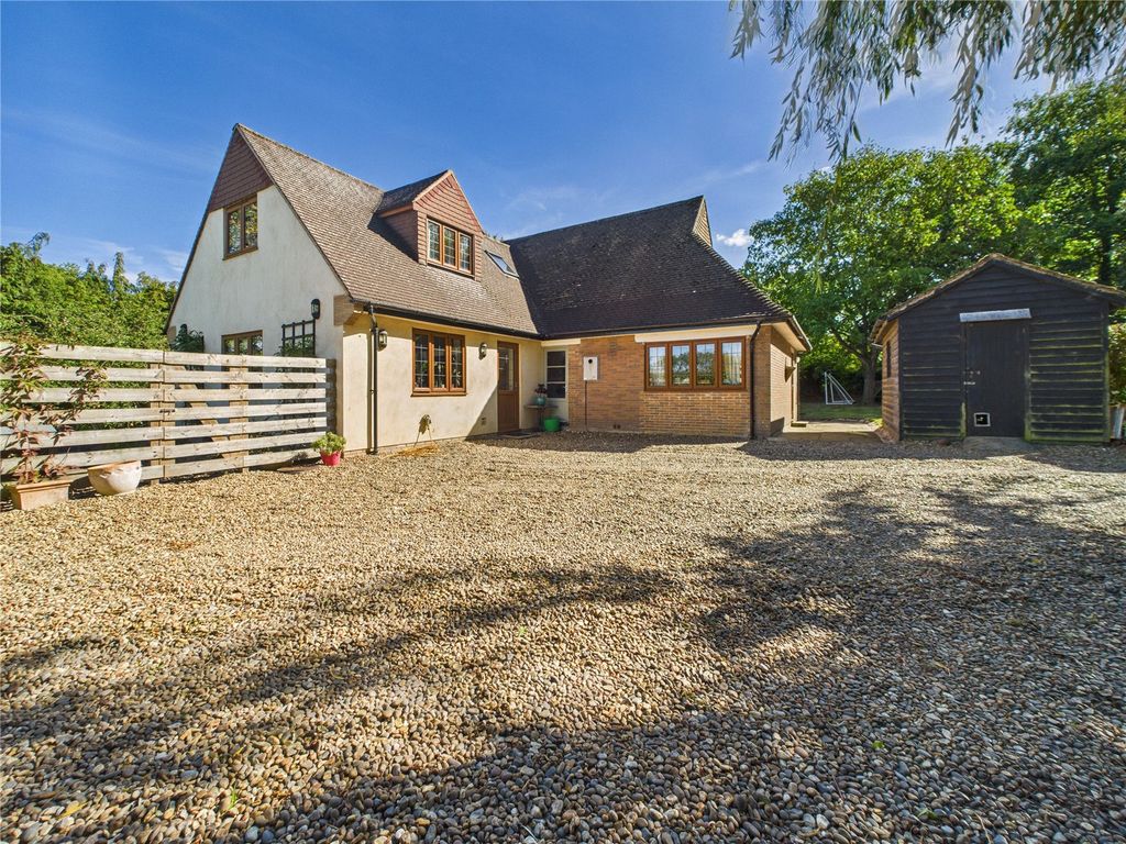 Property photo 2 of 24 Picture No. 29