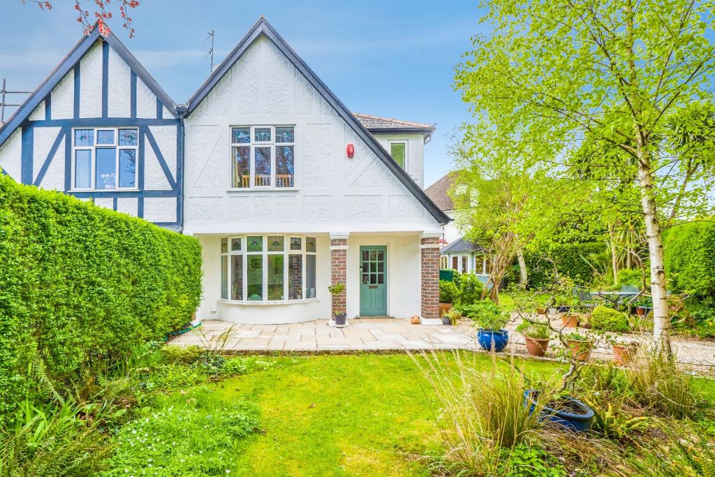 Property photo 1 of 19