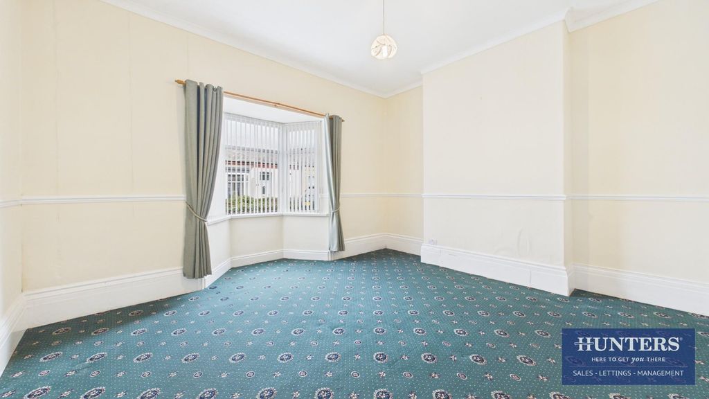 Property photo 3 of 14 Bedroom 1