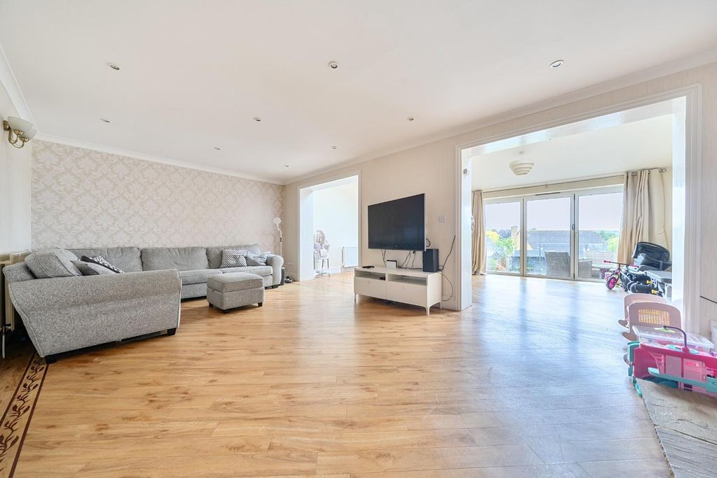 Property photo 3 of 22 1459788-12-6A0c91Eb7Fd1E.Jpg