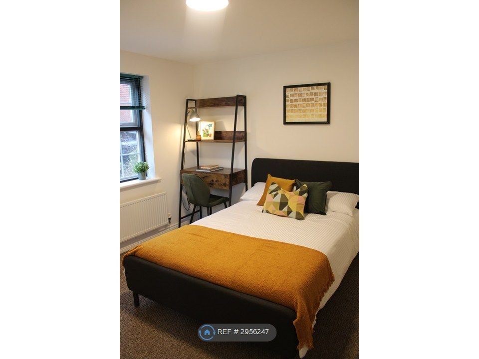 Property photo 1 of 13 Azure Suite 1