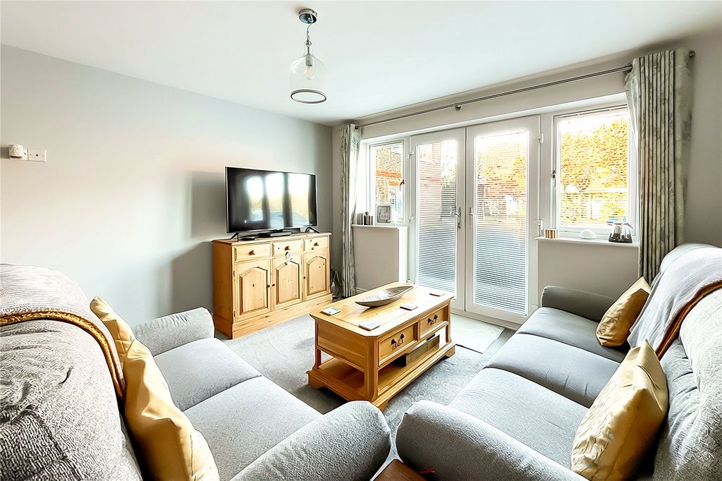 Property photo 2 of 16 Picture No. 05