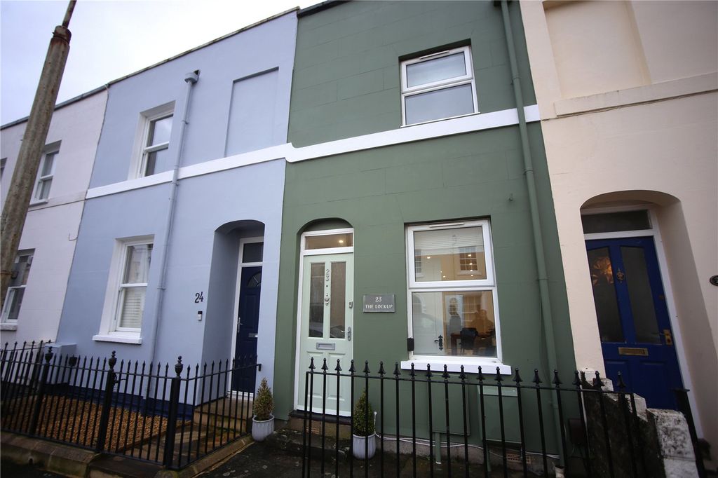 Property photo 2 of 12 Picture No. 03