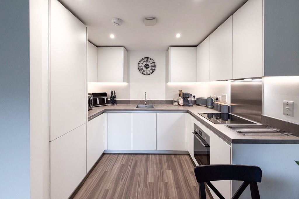 Property photo 3 of 7 4589917