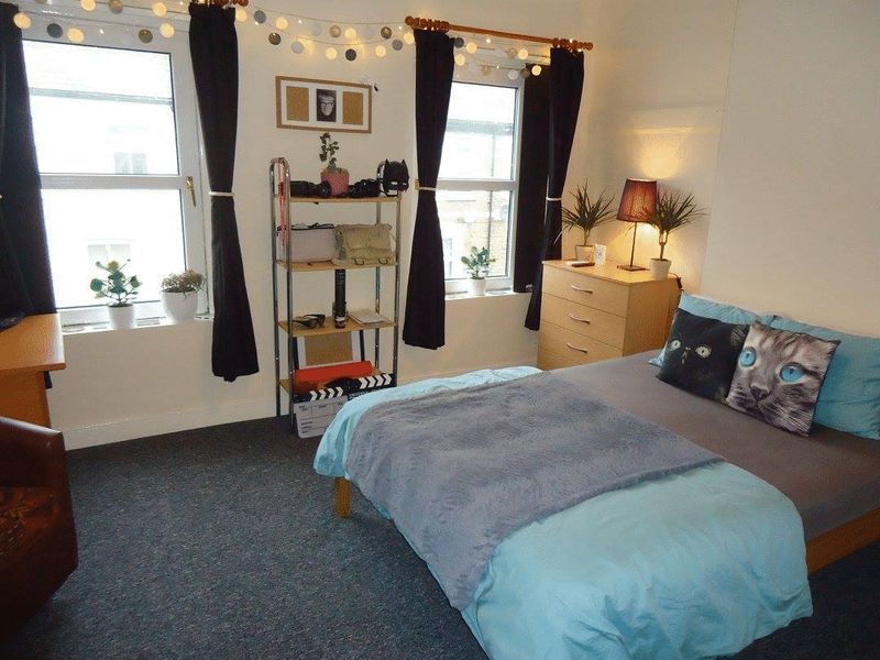 Property photo 1 of 7 Photo 1