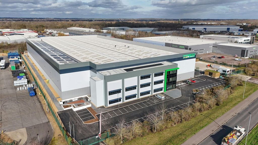 Property photo 2 of 21 Bedford_Capacity136_Highres-8.Jpg