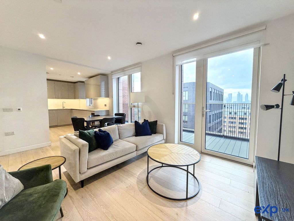 Property photo 1 of 24