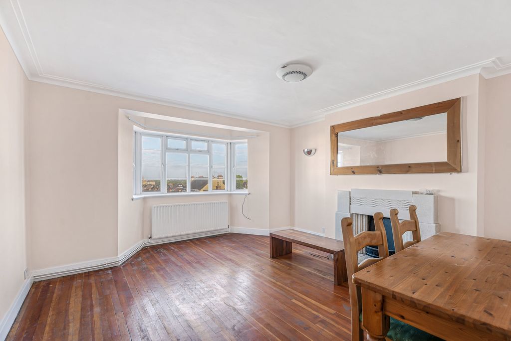Property photo 2 of 15 Reception Room