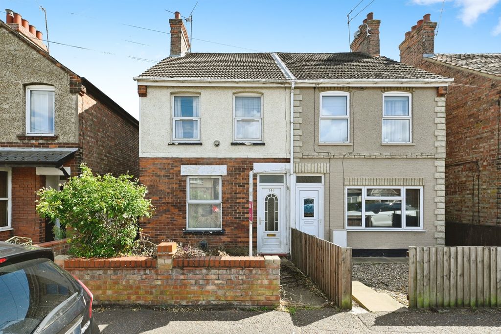 Property photo 1 of 13