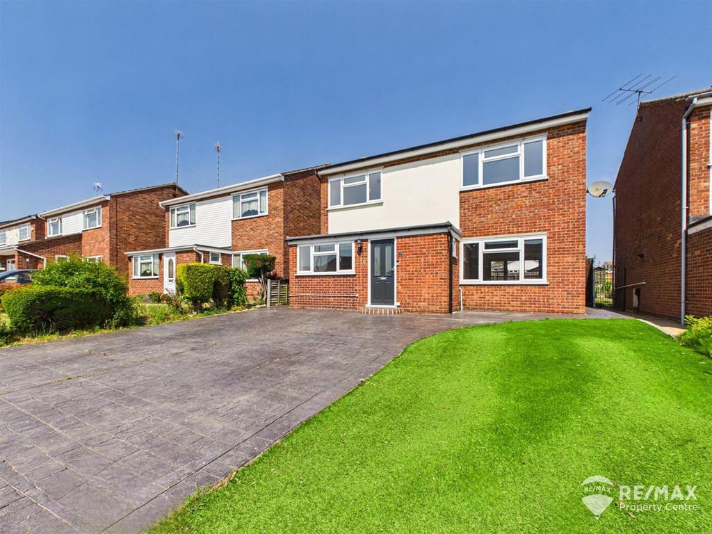 Property photo 1 of 25 Cam02842G0-Pr0377-Still015.Jpg