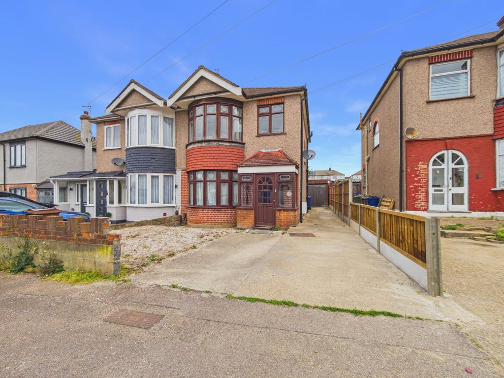 Property photo 1 of 25 3992562