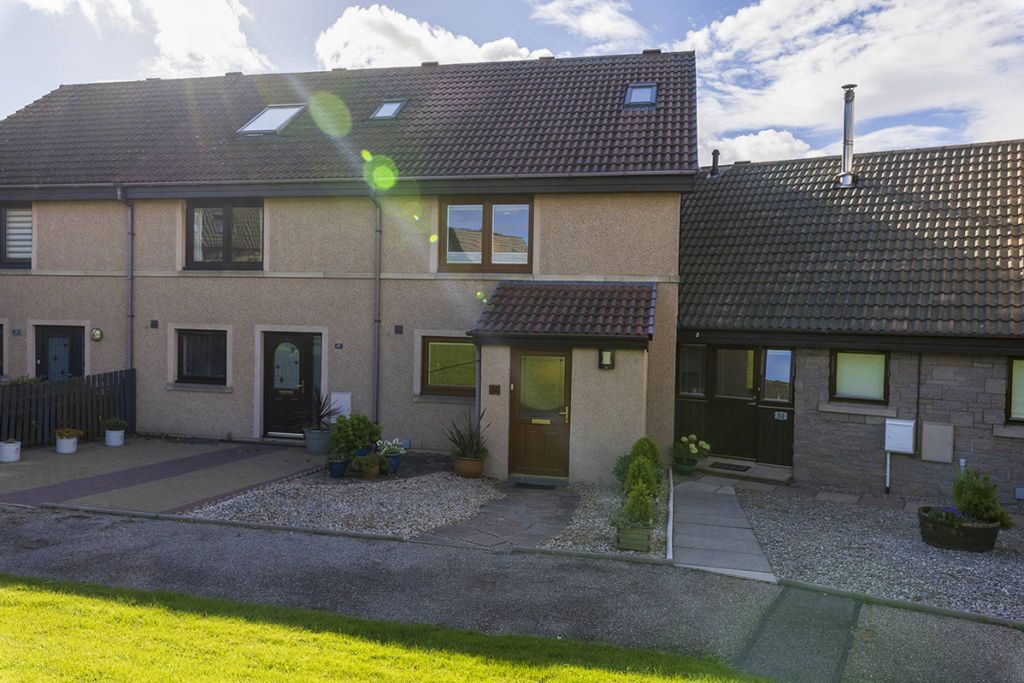 Property photo 1 of 24